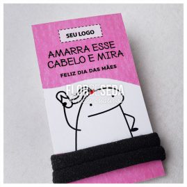 Cartão personalizado com elástico para cabelo Dia das Mães.